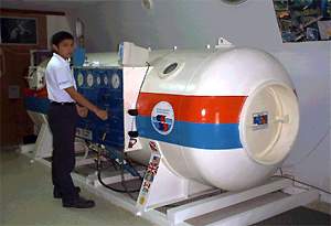 hyperbaricunit.jpg